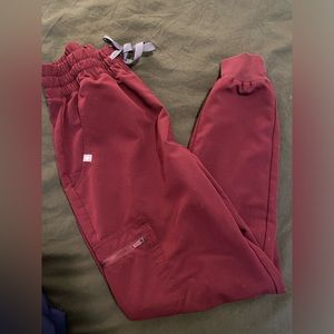 FIGS Jogger Pants Burgundy XS Petite